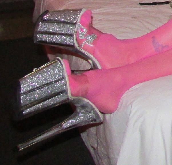 6 conseils pour prendre soin de tes talons Pleaser - LA PIRI | BOUTIQUE EN LIGNE DE BIKINIS ET LINGERIE