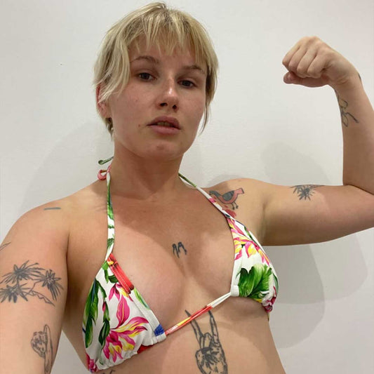 LAPIRI : Sofiya Loriashvili - LA PIRI | BOUTIQUE EN LIGNE DE BIKINIS ET LINGERIE