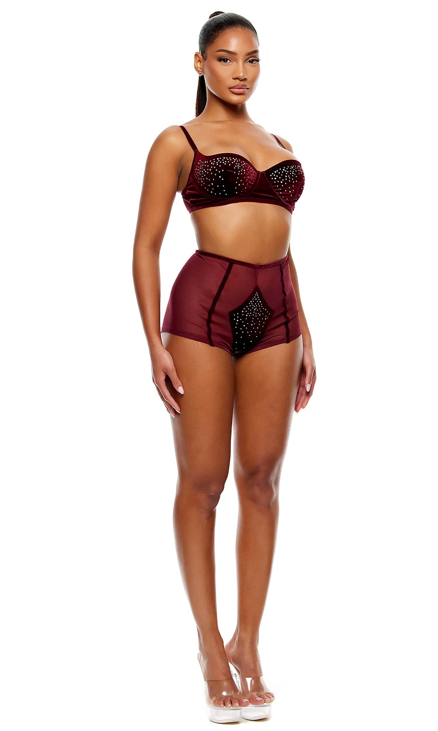 Ensemble de lingerie en velours avec strass et soutien - gorge Catght Your Eye - Wine: Vin / S - LA PIRI | BOUTIQUE EN LIGNE DE BIKINIS ET LINGERIE