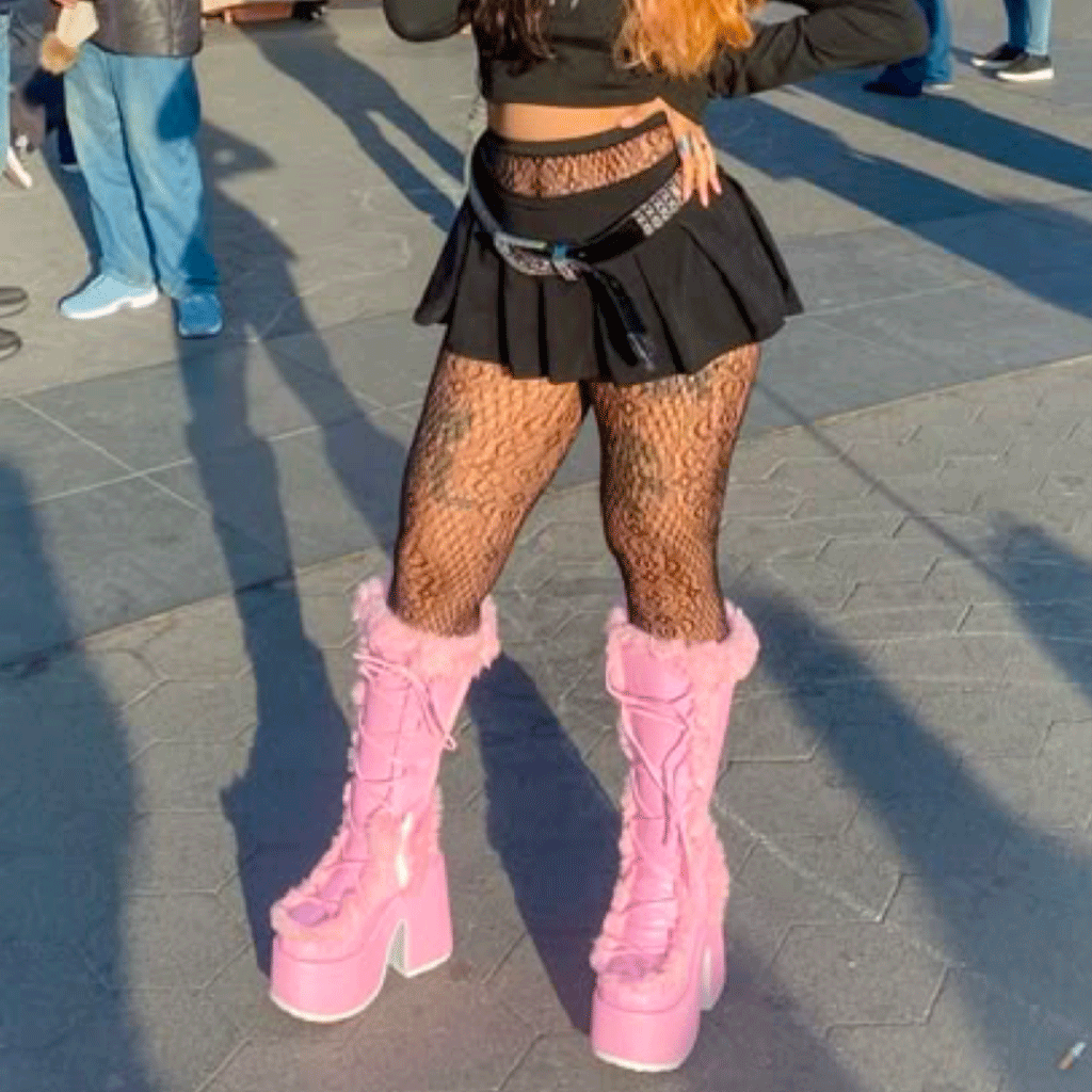 Winter Camelitas 🐻 CAM11 By DEMONIACULTE DemoniaCult