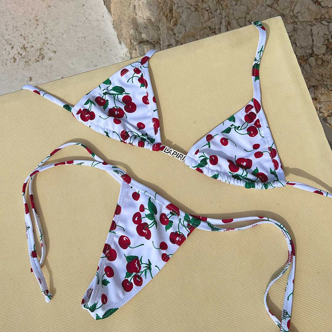 Top 🍒 Cerise - LAPIRI - LA PIRI | BOUTIQUE EN LIGNE DE BIKINIS ET LINGERIE
