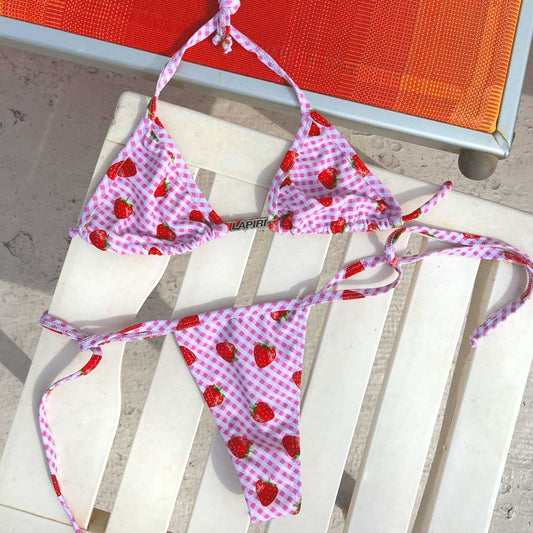Tanga 🍓 Fraise Vichy - LAPIRI - LA PIRI | BOUTIQUE EN LIGNE DE BIKINIS ET LINGERIE