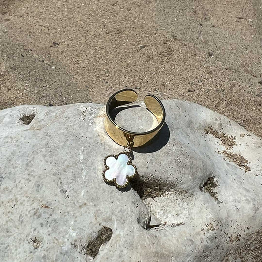 Bague Trèfle - LA PIRI | BOUTIQUE EN LIGNE DE BIKINIS ET LINGERIE