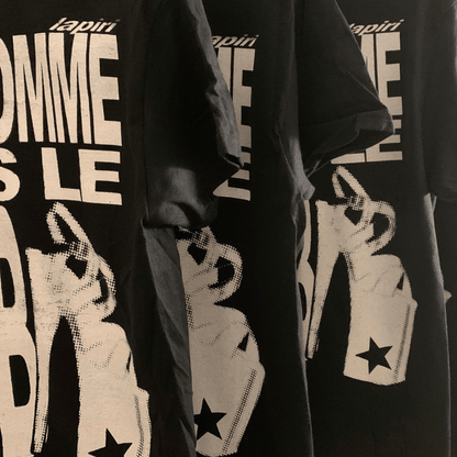 Tee - shirt BO$$ COMME DANS LE CLUB – Collaboration Grande Fille x LAPIRI - LA PIRI | BOUTIQUE EN LIGNE DE BIKINIS ET LINGERIE